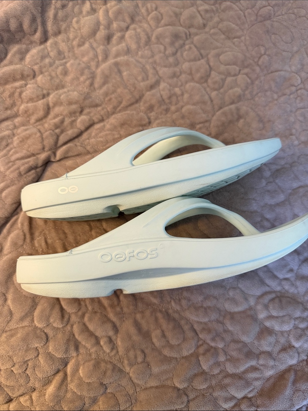OOFOS light blue Women’s Recovery Sandals - Picture 3 of 5